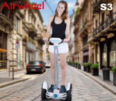 Por lo tanto, como un medio de transporte bajo en carbono y favorable al medio ambiente, scooters eléctricos entran en amplio uso.